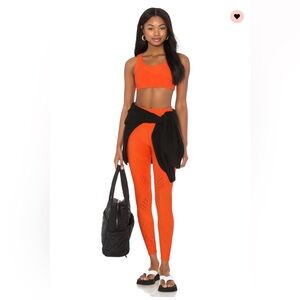 Onzie | Carrot Textured Leggings & Sport Bra